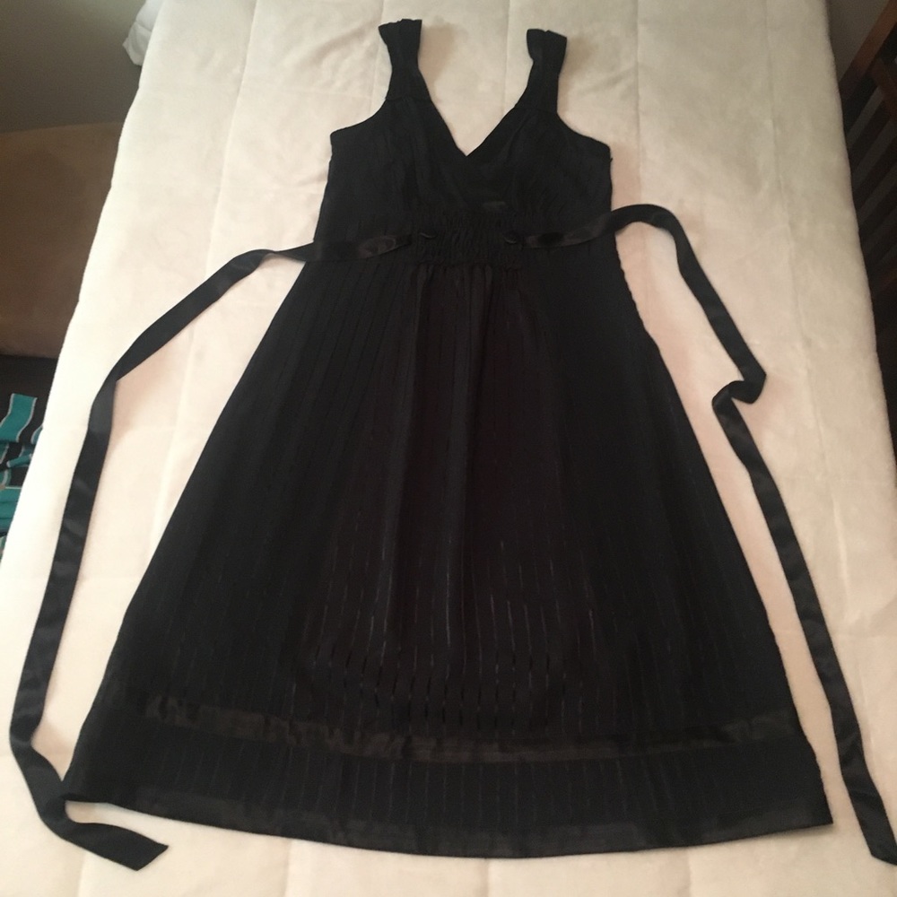 Marc Jacobs tieback silk little black dress size 2